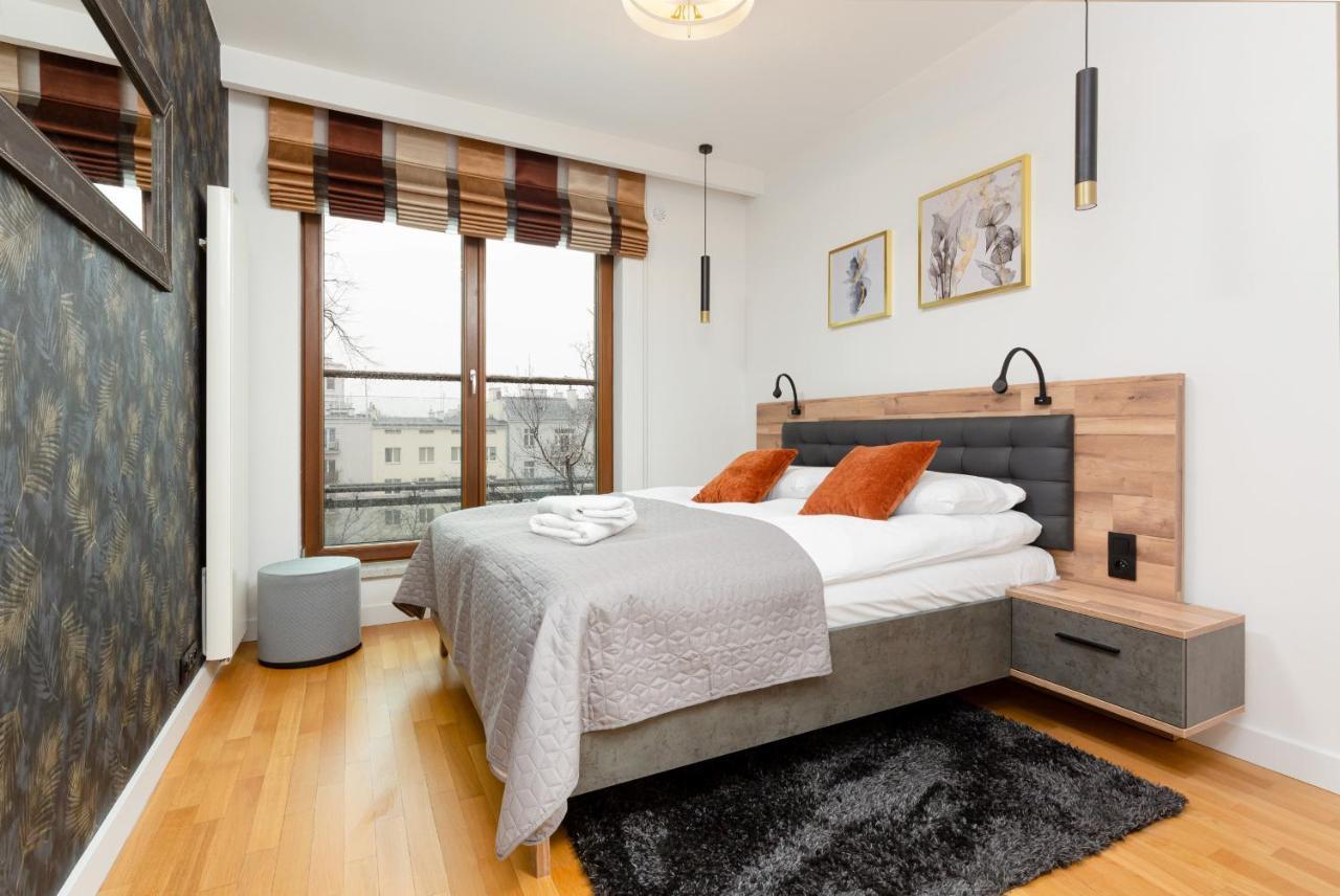 Park Arkadia Apartment With Parking Mokotow By Noclegi Renters Варшава Екстериор снимка